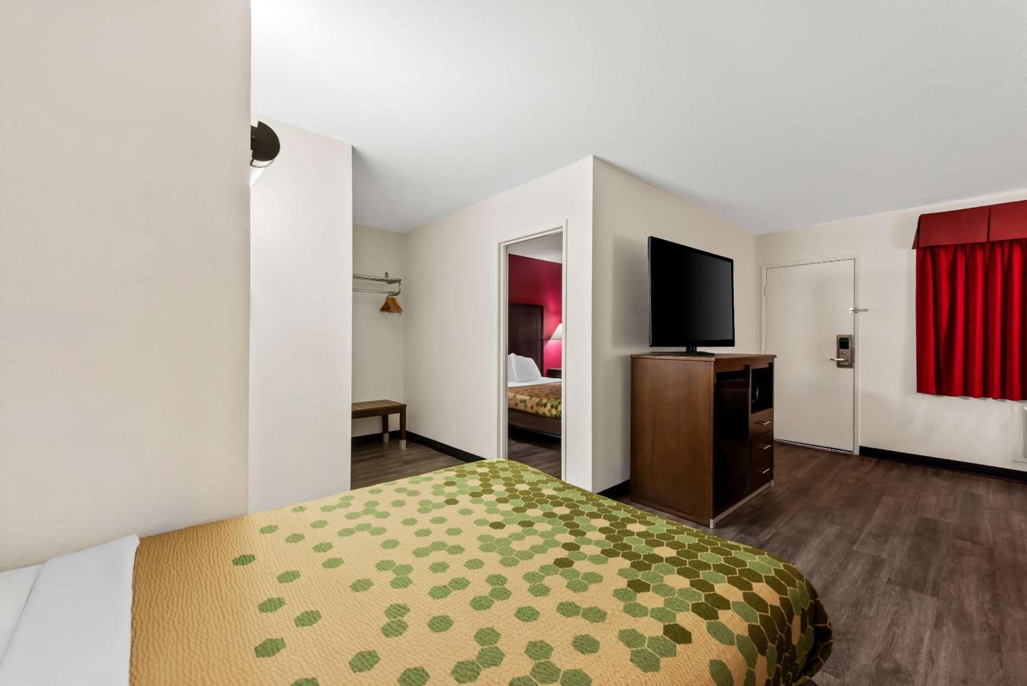 Econo Lodge Fallon Naval Air Station Area Экстерьер фото