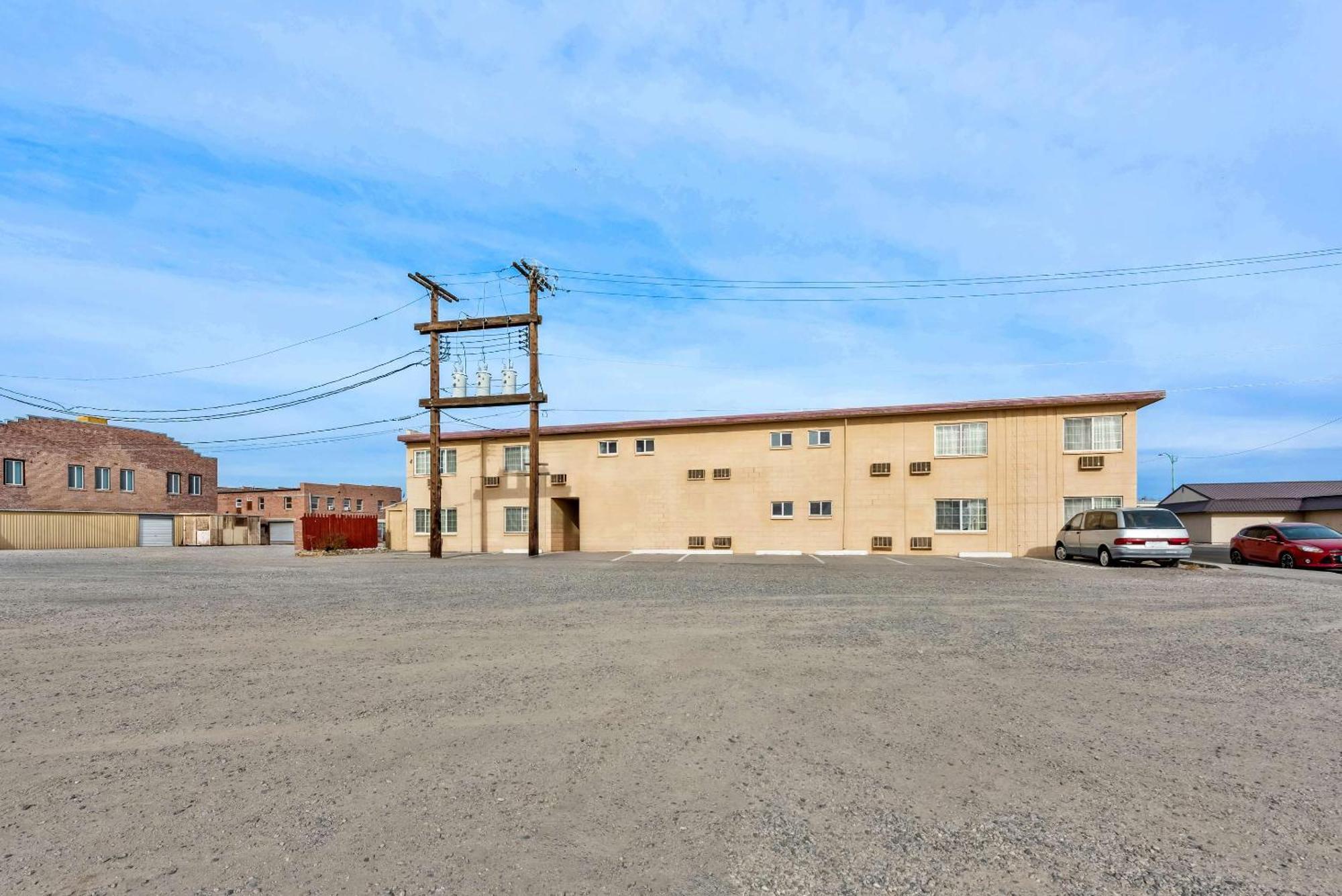 Econo Lodge Fallon Naval Air Station Area Экстерьер фото