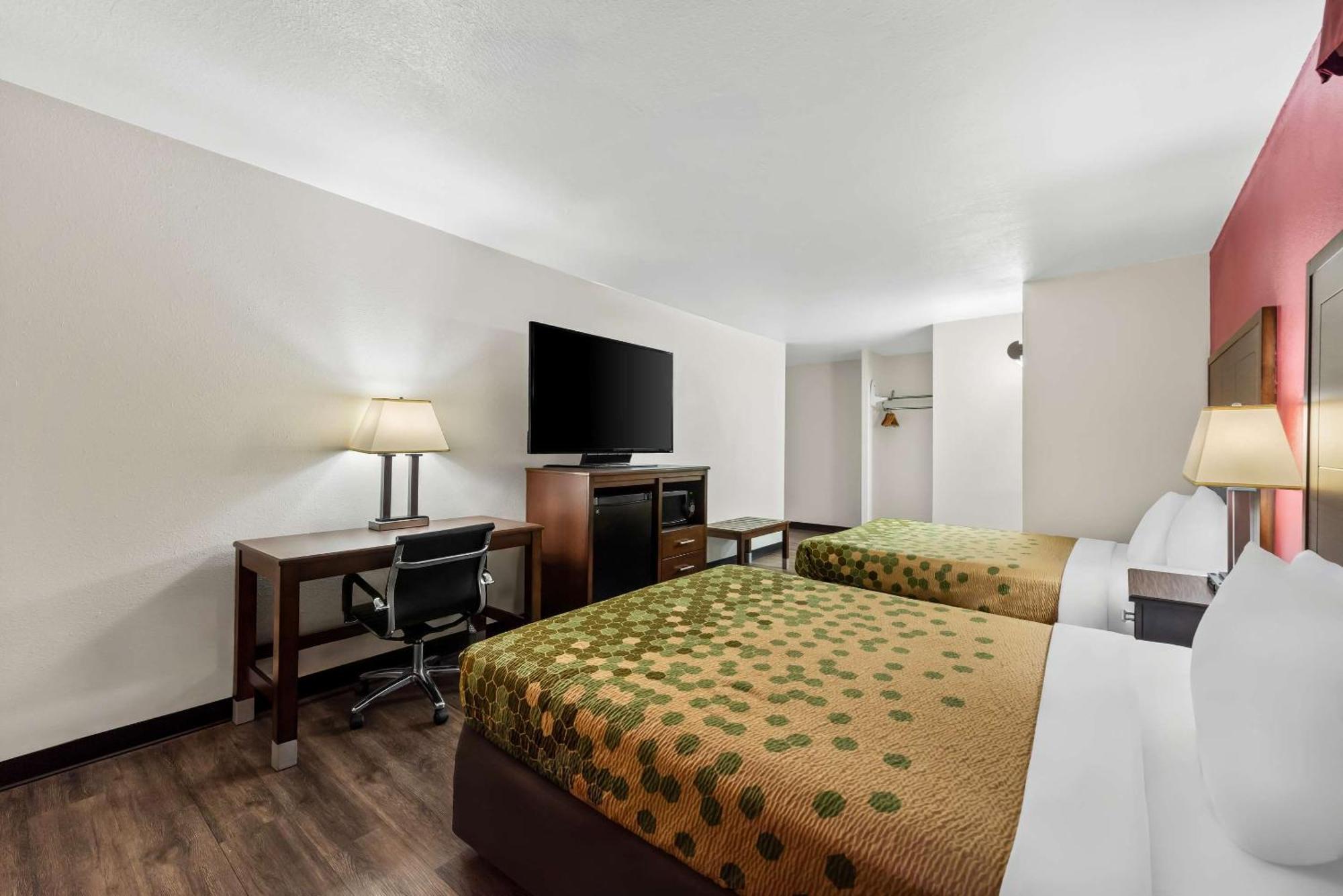 Econo Lodge Fallon Naval Air Station Area Экстерьер фото