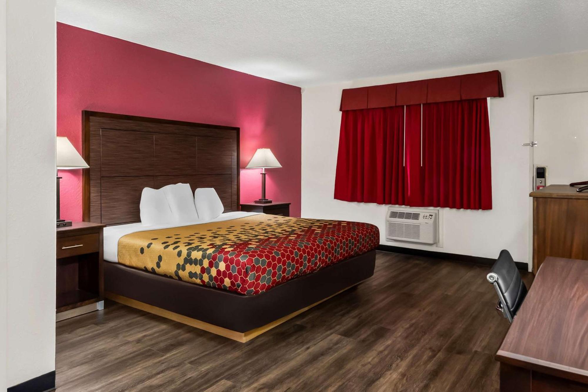 Econo Lodge Fallon Naval Air Station Area Экстерьер фото